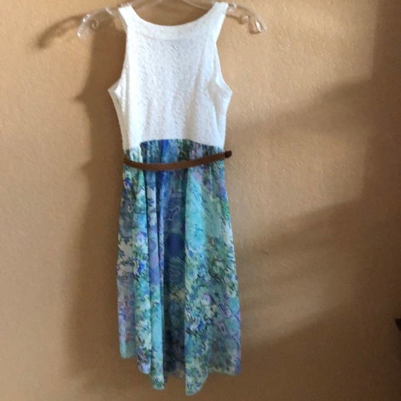 Sundress. - Picture 2 of 2